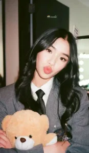 سوفیا عضو گروه کتس آی