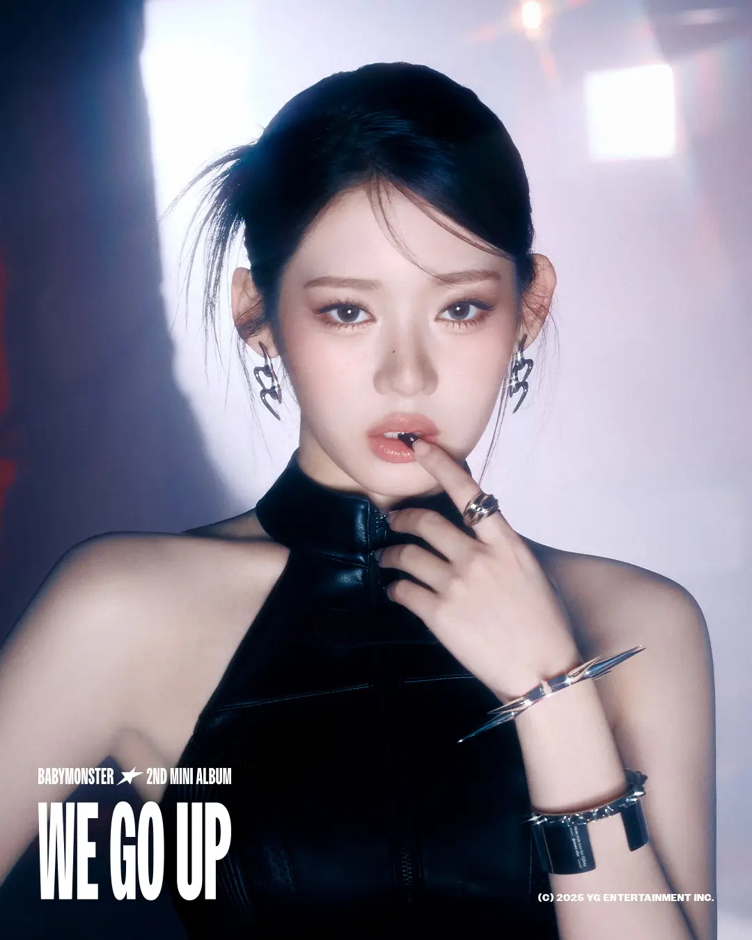 رورا در فوتوشوت های آهنگ Supa Dupa Luv بیبی مانستر